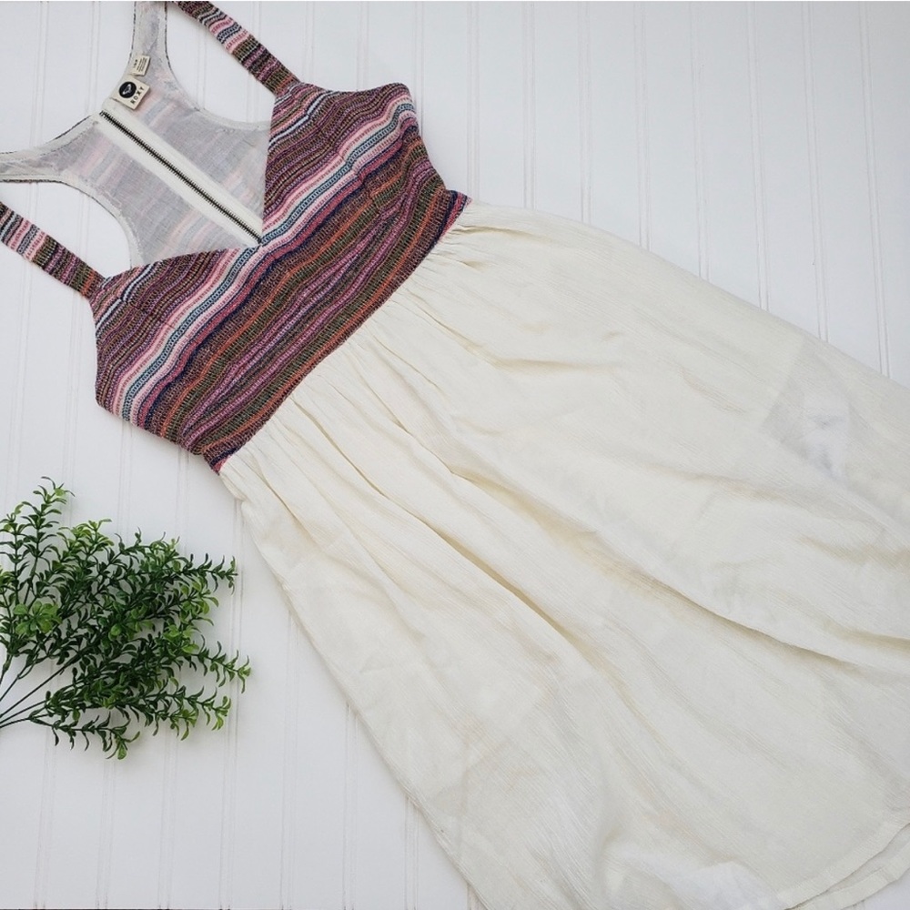 Roxy open back bohemian dress. Size large.